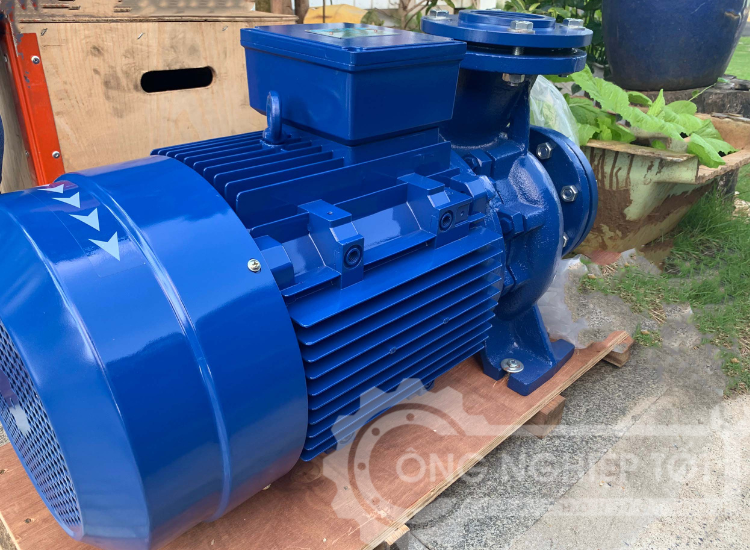 Bơm nước tháp giải nhiệt